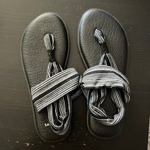 Woman’s Sandals